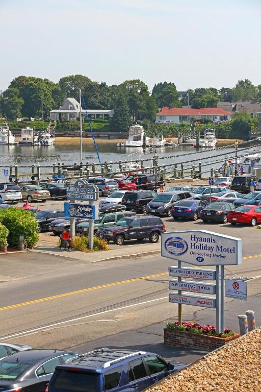 Hyannis Holiday Motel Экстерьер фото