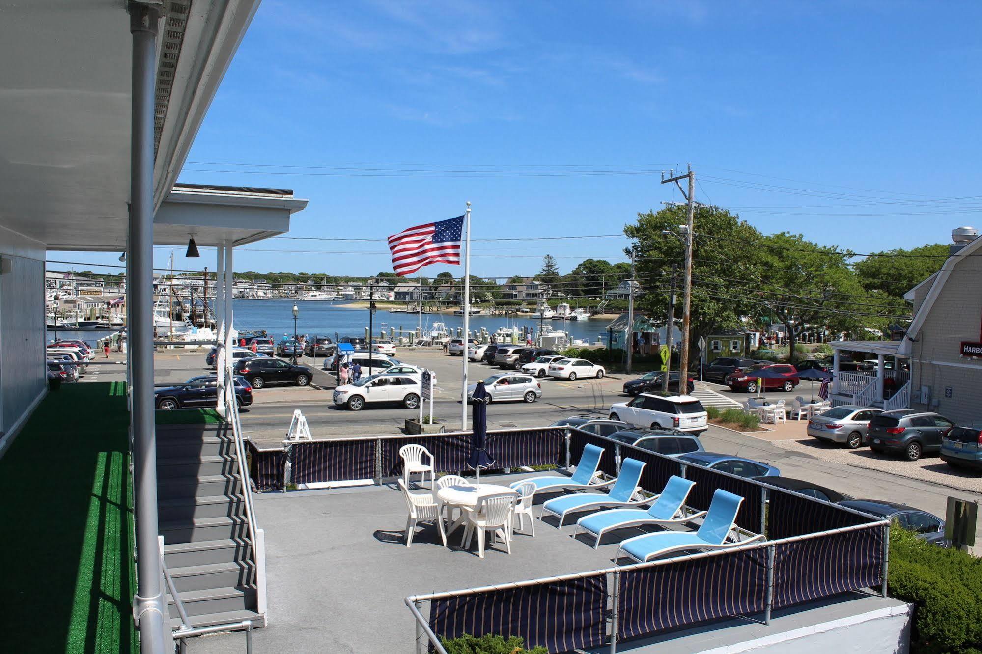 Hyannis Holiday Motel Экстерьер фото