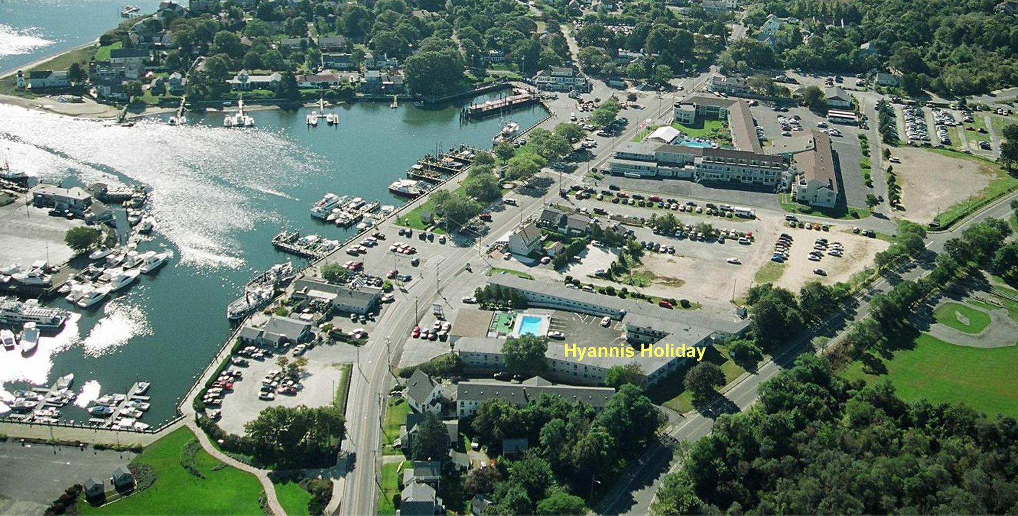 Hyannis Holiday Motel Экстерьер фото